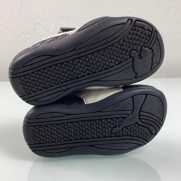 PUMA Tune Cat 3 Sneakers easy on off black & white toddler Size 4C EUC - Picture 5 of 12